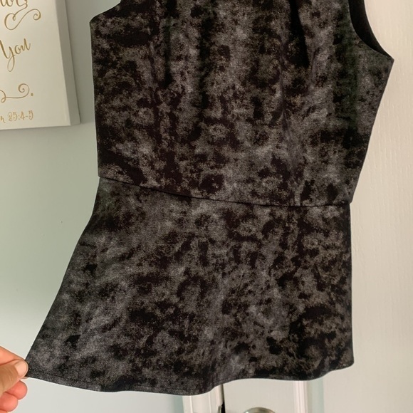 Hunter Bell New York peplum Simmer black gray Tank Top size Small blouse career - Picture 3 of 11